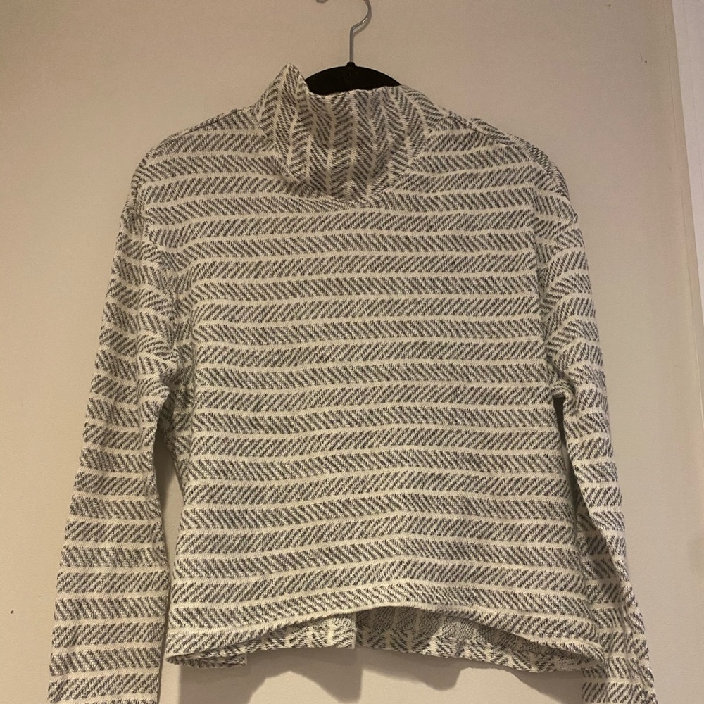 NWOT Anthropologie Sweater